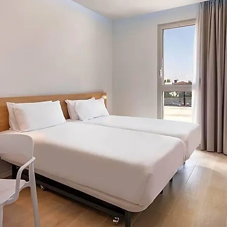 B&B Hotel Lleida Hotel