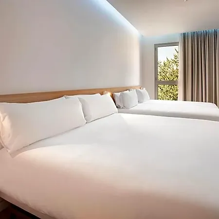 Hotel B&B Hotel Lleida 3*