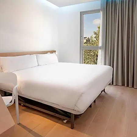 B&B Hotel Lleida Hotel